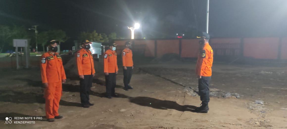 Tim Sar Kolaka melakukan persiapan menuju ke lokasi hilangnya korban. Foto: Dok. Basarnas Kendari.