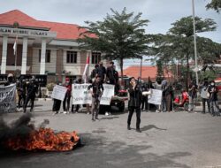 PSM Kolaka Demo Tolak Aktivitas Tambang di Kawasan HPK