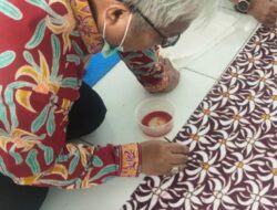 Dinas Pariwisita dan Pemda Koltim Adakan Pelatihan Pembuatan Batik Khas Karya Putra Daerah