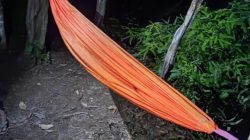 Warga temukan Hammock diduga milik Yusril. Foto: Istimewa.