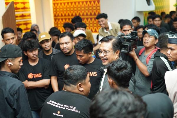 Wadah "Gen Z Bahteramas" Deklarasi Dukung Tina-Ihsan di Pilgub Sultra, Dihadiri Ribuan Orang. Foto: Istimewa.